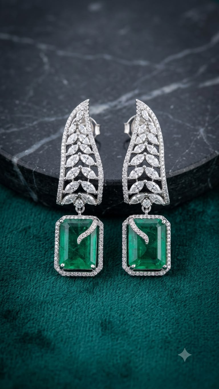 Beautiful Cocktail Earrings in Doublet Diamonds AJ02