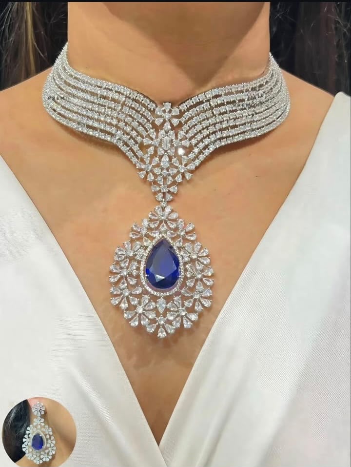 Dreamy Diva Necklace in American Diamonds AJ37