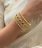 Amayara Moissanite gold-plated bracelet, openable gold-plated bracelet in Premium Kundan Moissanite AJ43