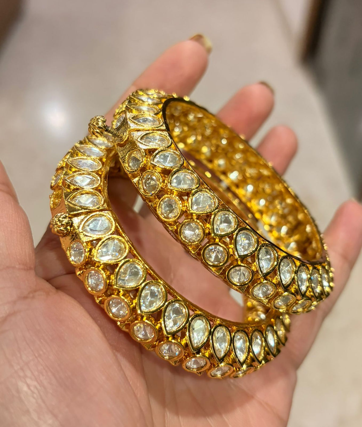 Tisha Moissanite Openable Bangles&nbsp; Gold-plated Kundan Moissanite Premium range of openable bangles AJ26