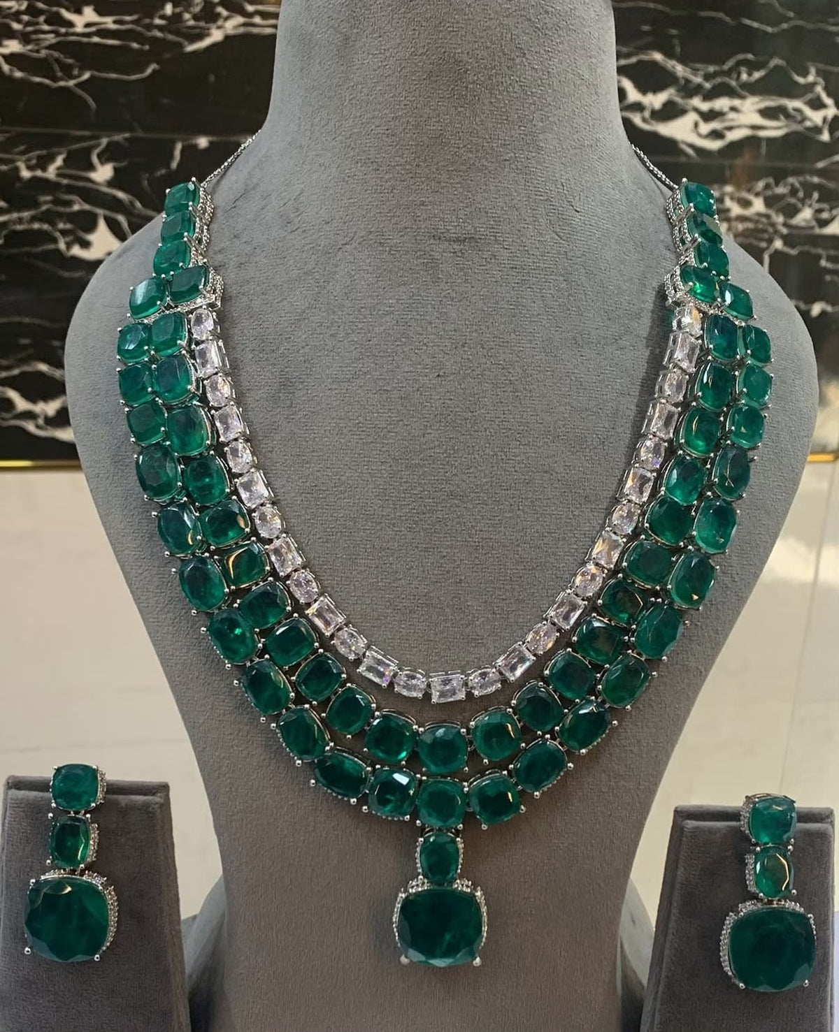 Pakhi Doublet Diamonds necklaces AJ74
