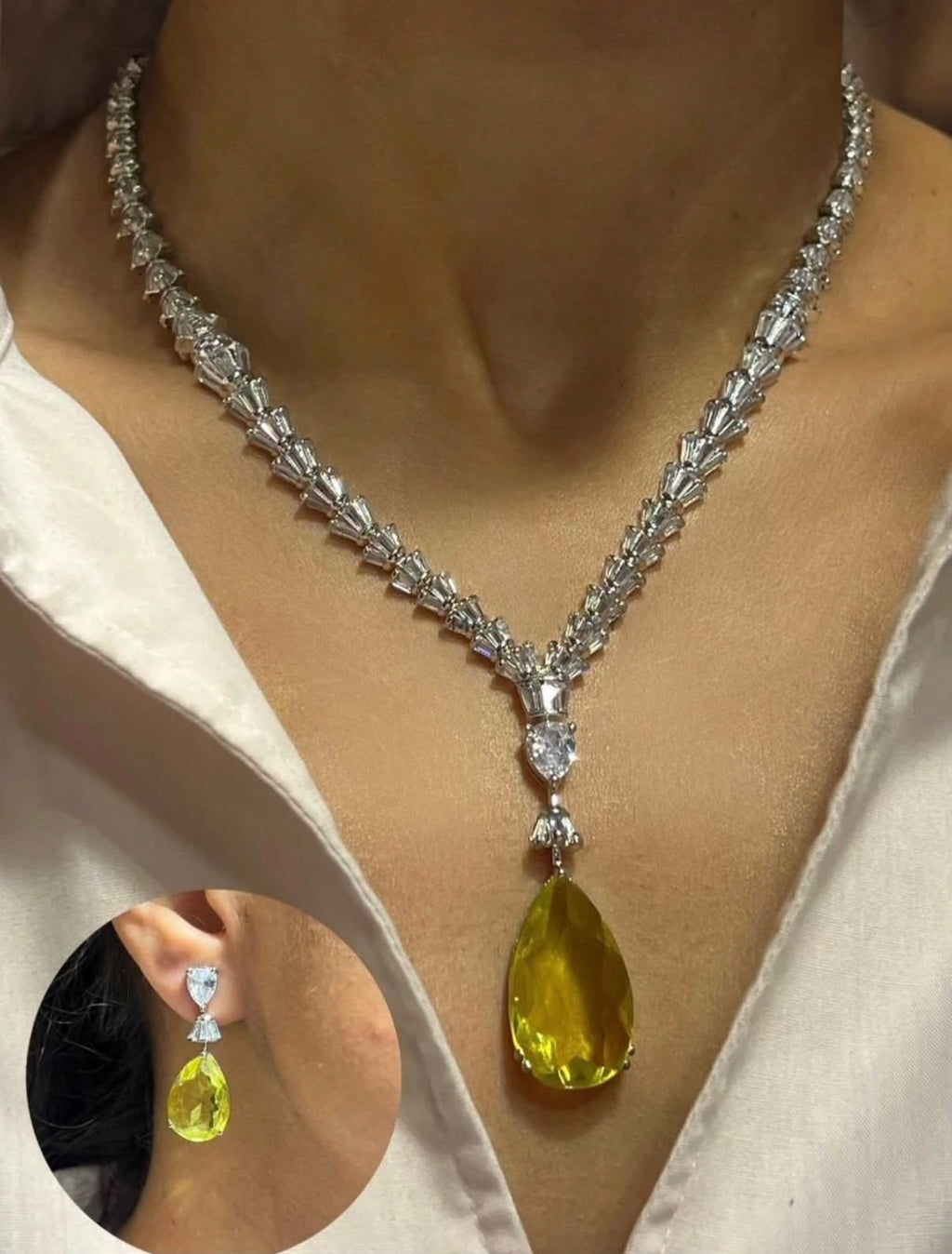 Priyanka Sleek sets in Princess-cut diamonds in imitation jewellery AJ76