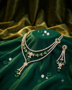 Multilayered Emerald Necklace in gold plating AJ38