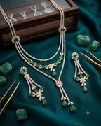 Multilayered Emerald Necklace in gold plating AJ38